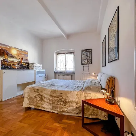 Apartment La Bella Casa Di Arianna Varraze
